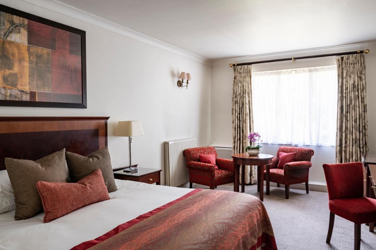 Audleys Wood Hotel, Basingstoke Bagian luar foto