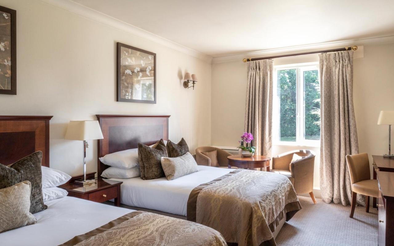 Audleys Wood Hotel, Basingstoke Bagian luar foto